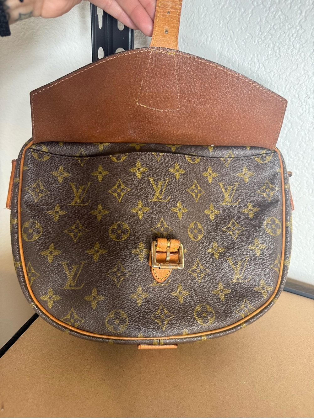 Louis Vuitton Monogram Canvas Messenger Bag in Brown and Tan - Picture 7 of 15